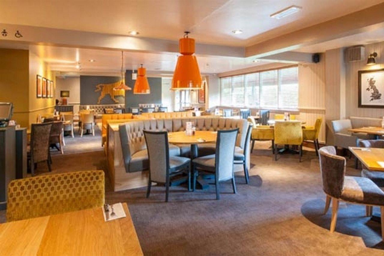 Premier Inn رنكورن المظهر الخارجي الصورة